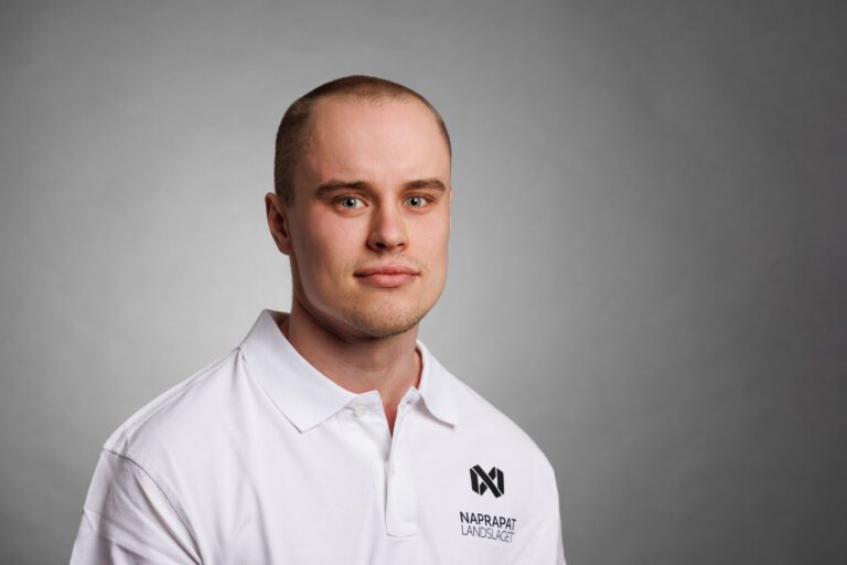 Bilden föreställer naprapaten Viktor Sjödin på Naprapatlandslaget Stureplan