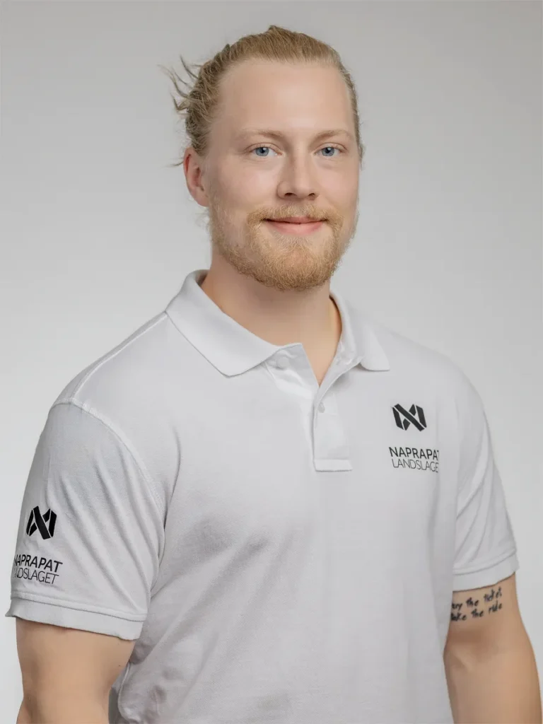 Bilden föreställer naprapaten Hampus Gribbe på Naprapatlandslaget i Haninge