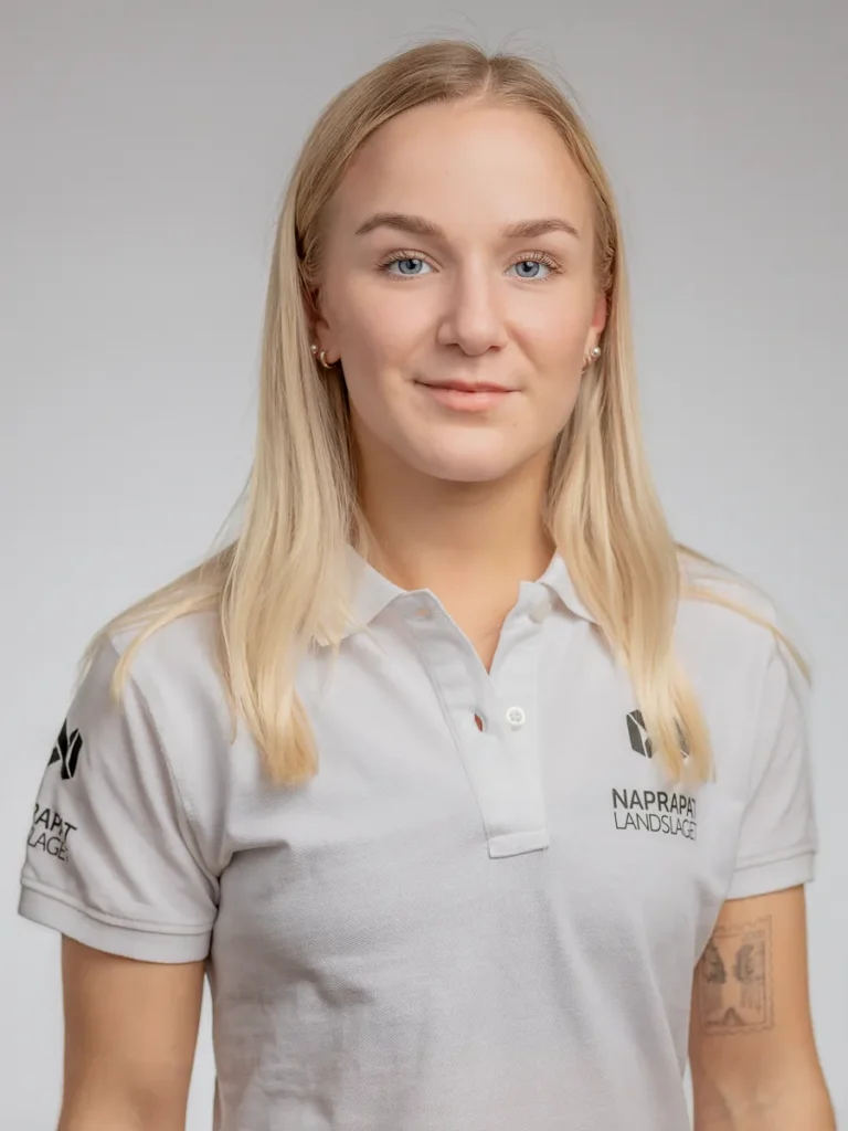 Bilden föreställer naprapaten Julia Ölund på Naprapatlandslaget i Haninge